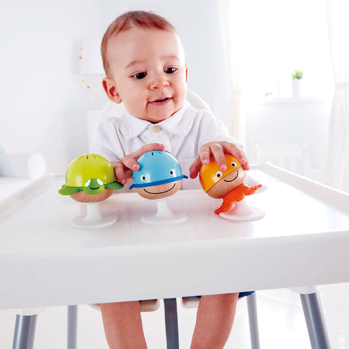 Set de sonajeros con Sopapa Hape Pulpo Ballena y Tortuga